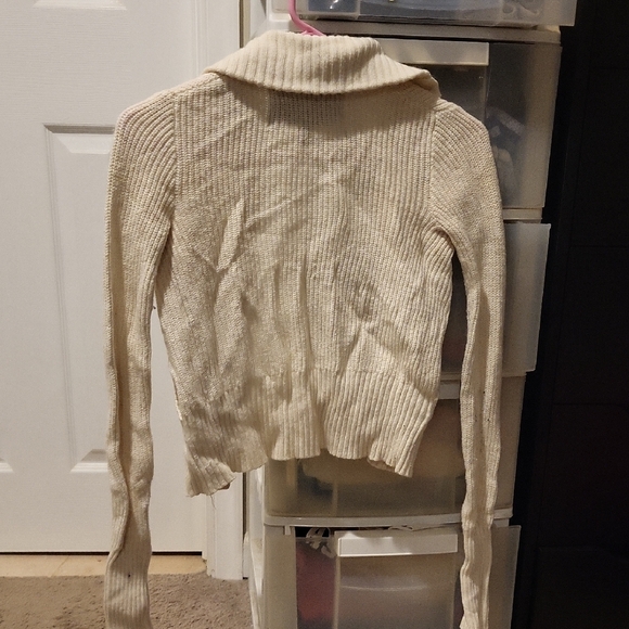 Hollister Ivory Ribbed Button Cardigan - Picture 3 of 4